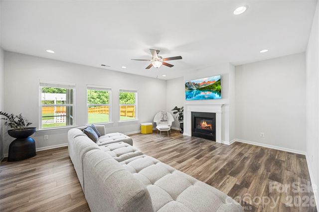 240 Cramerton Mills Parkway, Cramerton, NC 28032