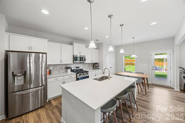 240 Cramerton Mills Parkway, Cramerton, NC 28032