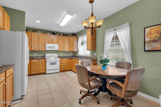 3 Eagleswood Drive, Waretown, NJ 08758