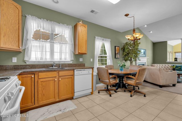 3 Eagleswood Drive, Waretown, NJ 08758
