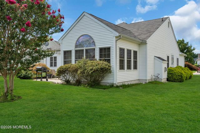 3 Eagleswood Drive, Waretown, NJ 08758