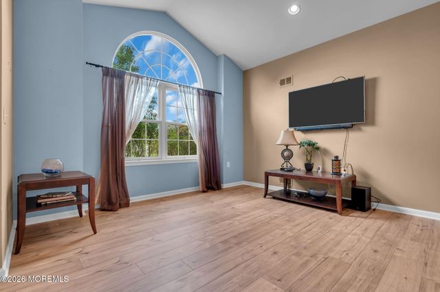 3 Eagleswood Drive, Waretown, NJ 08758
