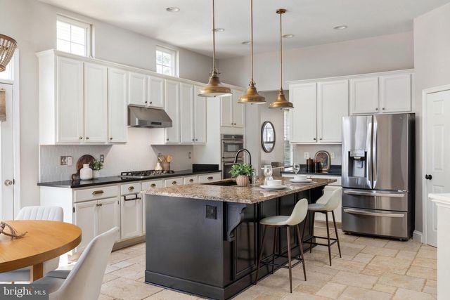 17562 LETHRIDGE CIR, Round Hill, VA 20141