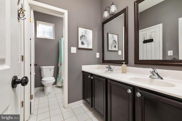 17562 LETHRIDGE CIR, Round Hill, VA 20141