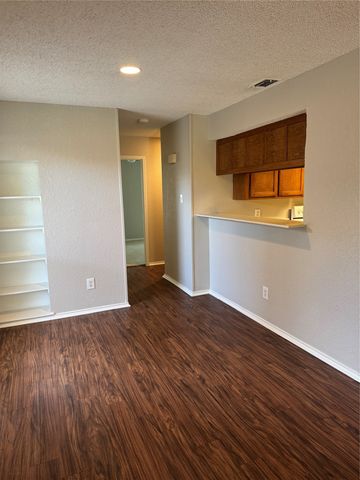 1010 Irene Street, Burleson, TX 76028