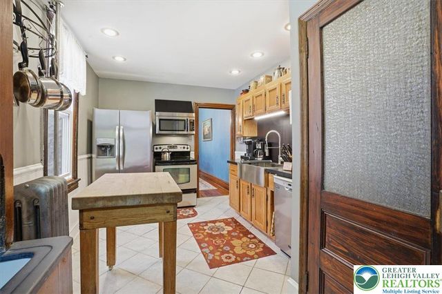 171 West Broadway, Jim Thorpe Boro, PA 18229