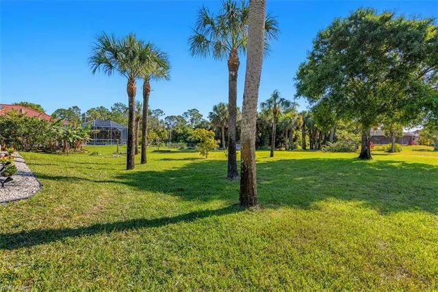 614 McArthur AVE, Lehigh Acres, FL 33936