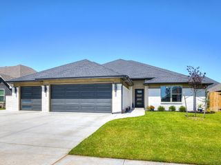 9317 NW 84th Street, Yukon, OK 73099