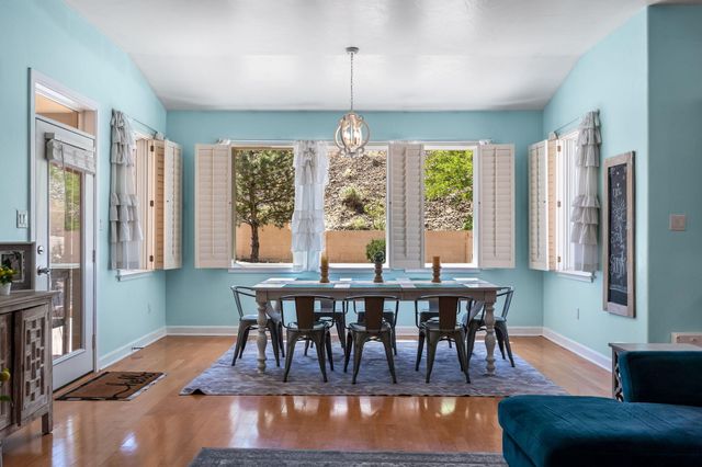 700 Via Posada SE, Albuquerque, NM 87123