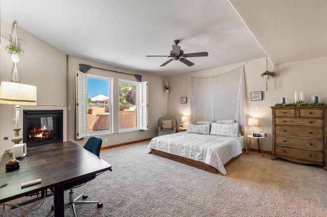 700 Via Posada SE, Albuquerque, NM 87123