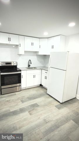 4522 PAUL ST, Philadelphia, PA 19124