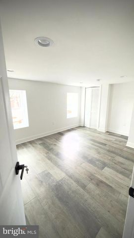 4522 PAUL ST, Philadelphia, PA 19124