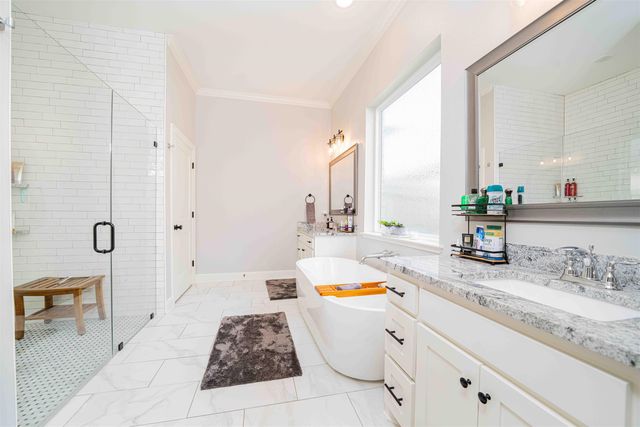 2834 Guinn Farms Rd, Tyler, TX 75707