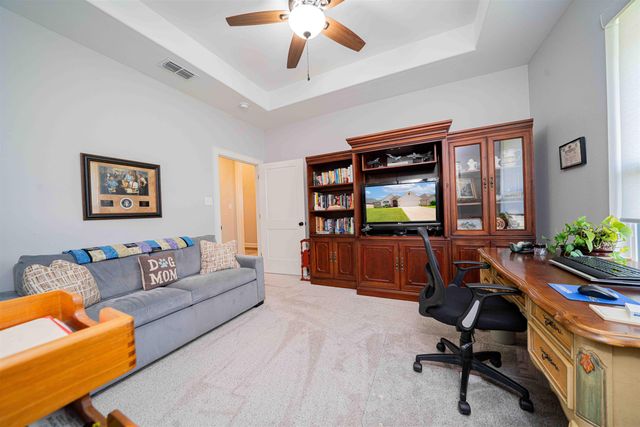 2834 Guinn Farms Rd, Tyler, TX 75707