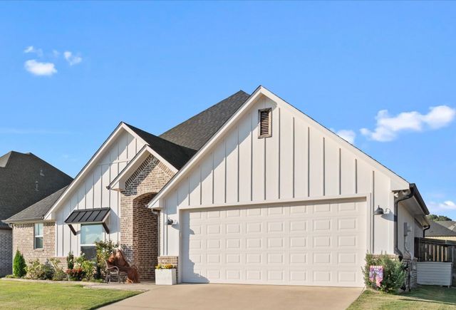 2834 Guinn Farms Rd, Tyler, TX 75707