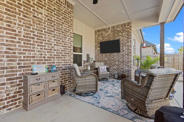 2834 Guinn Farms Rd, Tyler, TX 75707