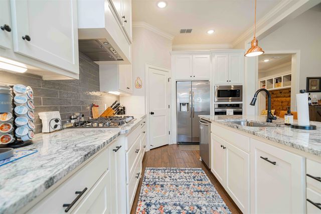 2834 Guinn Farms Rd, Tyler, TX 75707