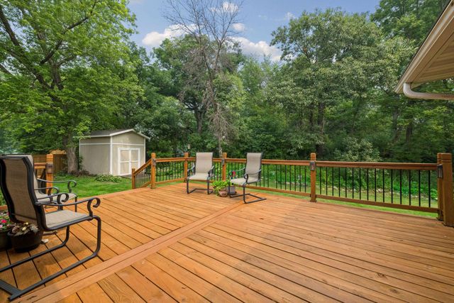 3613 Robin Lane, Minnetonka, MN 55305