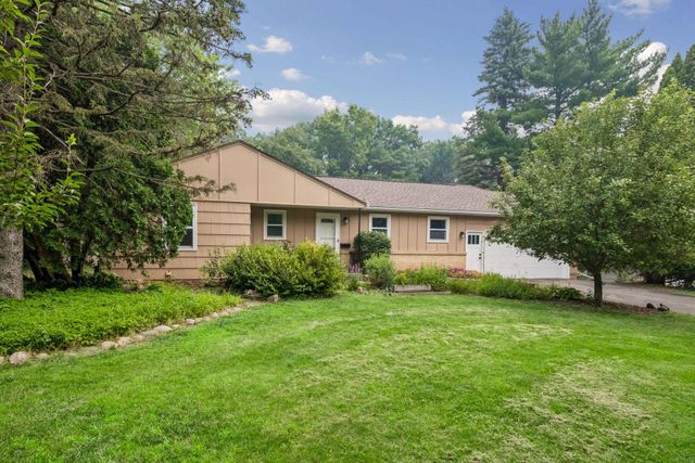 3613 Robin Lane, Minnetonka, MN 55305