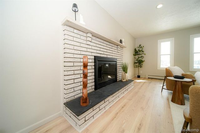 6578 Greene Haven Drive, Clarkston, MI 48348