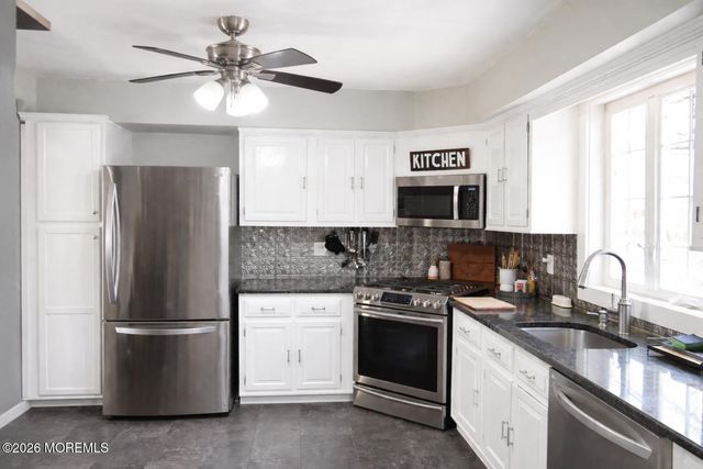 172 Hawkin Road, New Egypt, NJ 08533