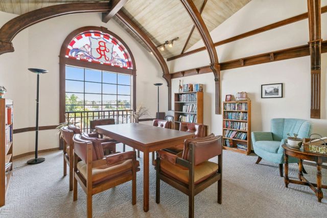 1263 Robinson 13, San Diego, CA 92103
