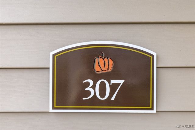 307 Kernel Ct, North Chesterfield, VA 23236