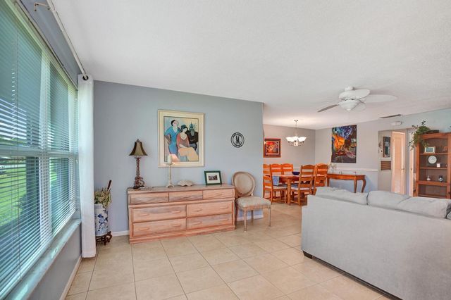 240 N High Point Boulevard C, Boynton Beach, FL 33435