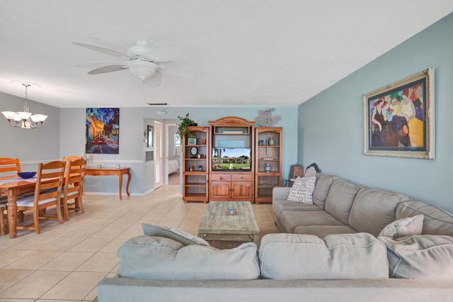 240 N High Point Boulevard C, Boynton Beach, FL 33435