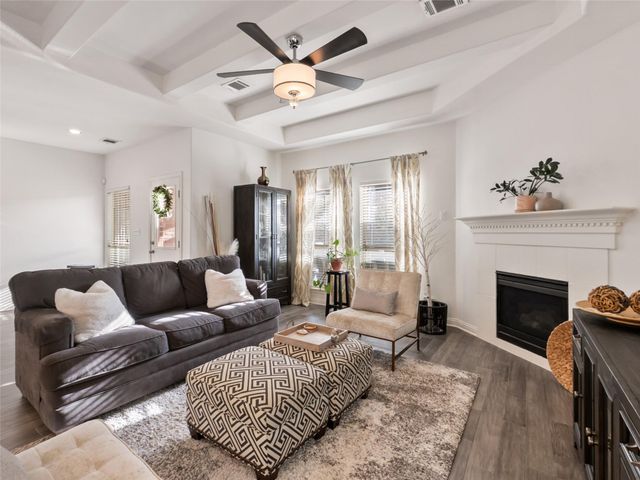 1101 Feather Reed DR, Leander, TX 78641