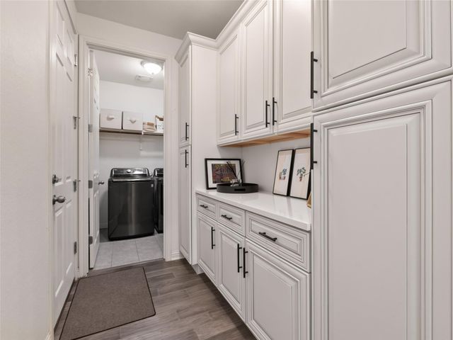 1101 Feather Reed DR, Leander, TX 78641