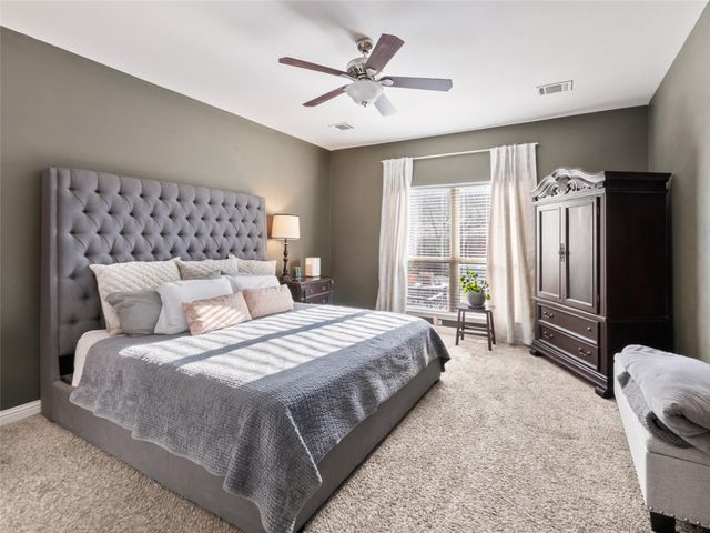 1101 Feather Reed DR, Leander, TX 78641