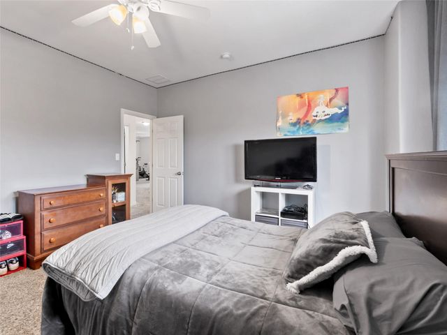 1101 Feather Reed DR, Leander, TX 78641