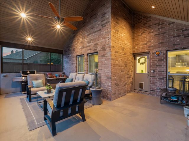 1101 Feather Reed DR, Leander, TX 78641