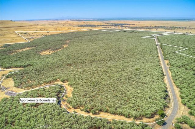 16 Rocky, Oroville, CA 95965