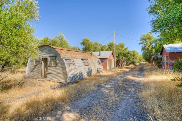 16 Rocky, Oroville, CA 95965