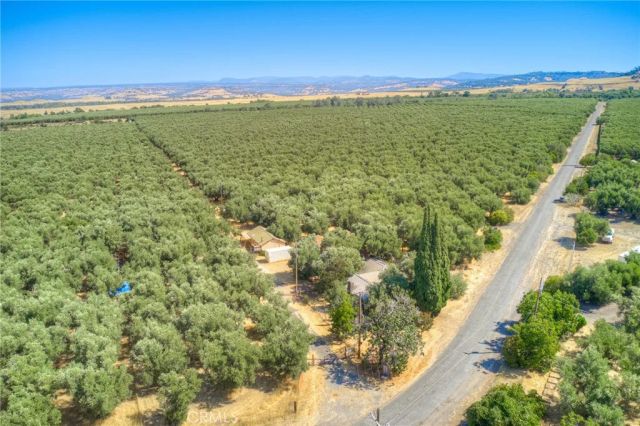 16 Rocky, Oroville, CA 95965