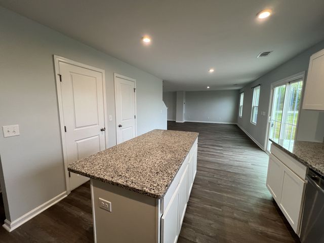5622 Compass Way, Christiana, TN 37037