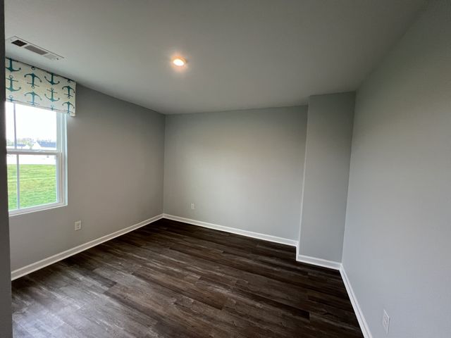 5622 Compass Way, Christiana, TN 37037
