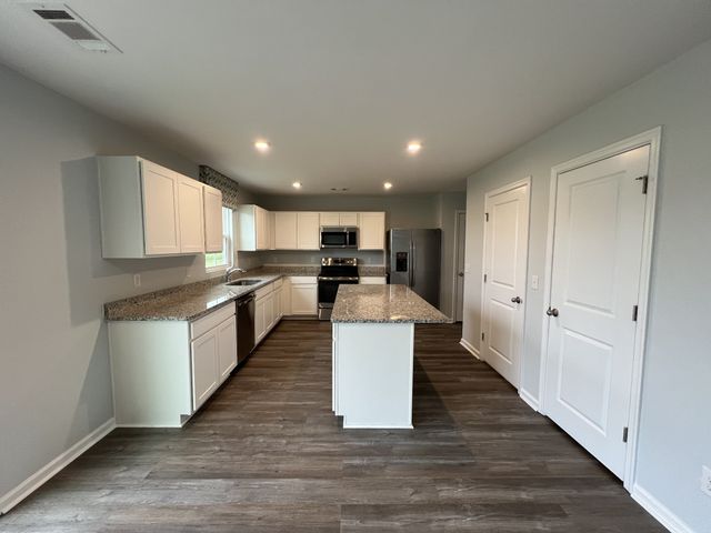 5622 Compass Way, Christiana, TN 37037