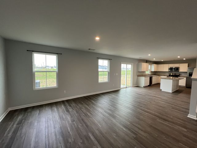 5622 Compass Way, Christiana, TN 37037