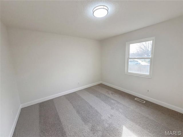 945 Countryside Drive, Troy, MO 63379