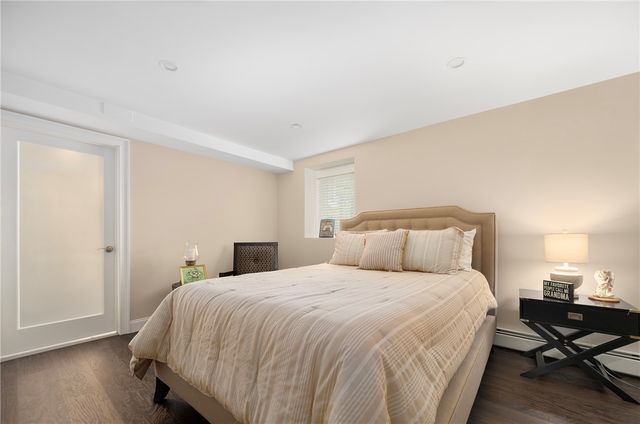 7 Robins Way, North Providence, RI 02904