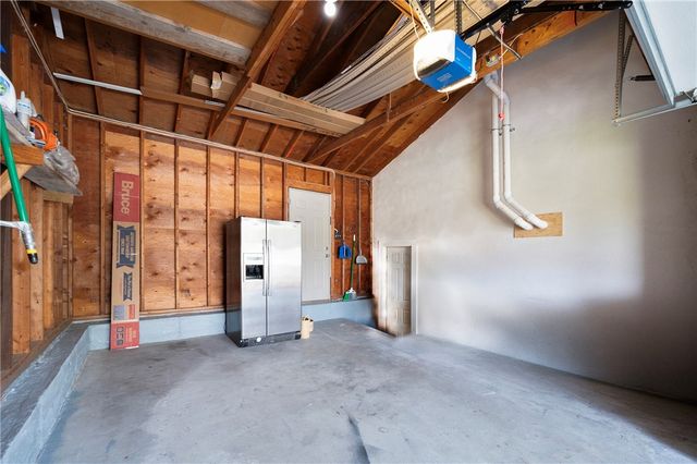 7 Robins Way, North Providence, RI 02904