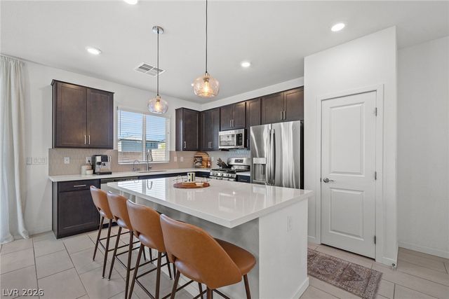2915 Roaming Palmer Road, North Las Vegas, NV 89086