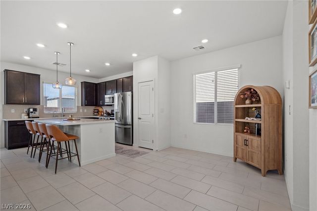 2915 Roaming Palmer Road, North Las Vegas, NV 89086