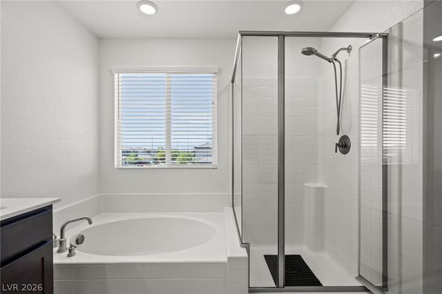 2915 Roaming Palmer Road, North Las Vegas, NV 89086