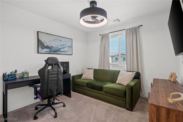 2915 Roaming Palmer Road, North Las Vegas, NV 89086