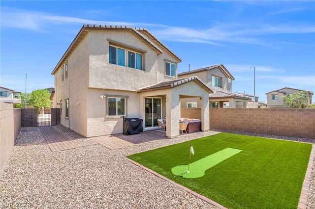 2915 Roaming Palmer Road, North Las Vegas, NV 89086