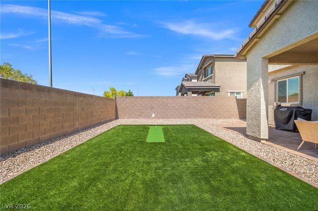 2915 Roaming Palmer Road, North Las Vegas, NV 89086